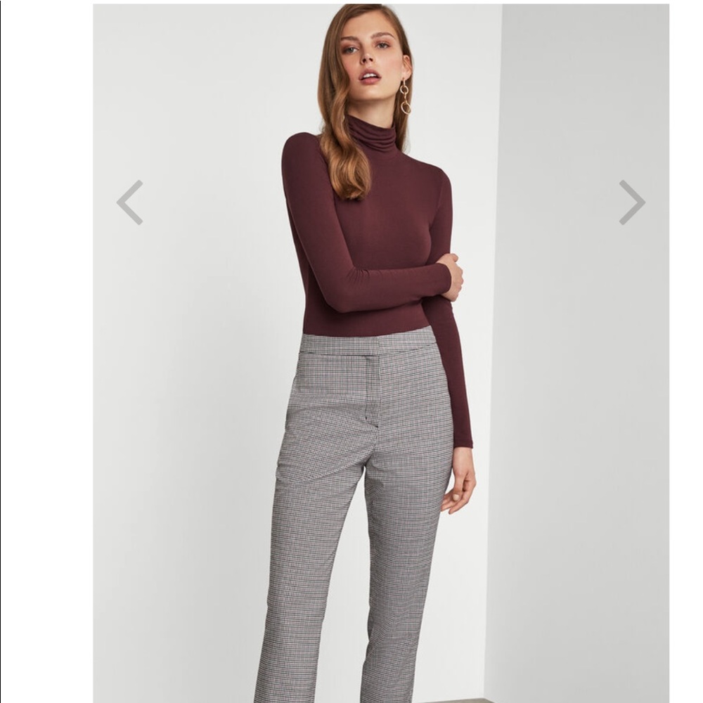 BCBGMAXAZRIA Bittersweet Long Sleeve Turtleneck